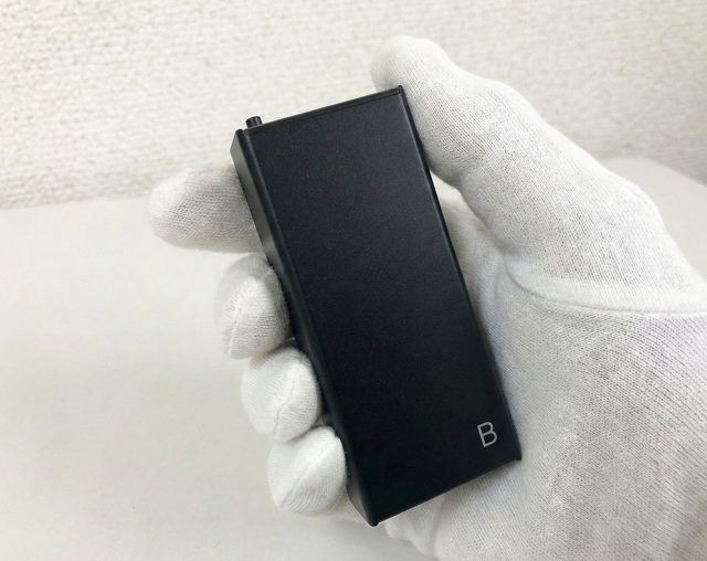 加湿器内部で発見された盗聴器